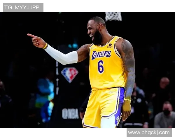 詹姆斯再现神奇表现带领湖人加时逆转勇士成功晋级季后赛